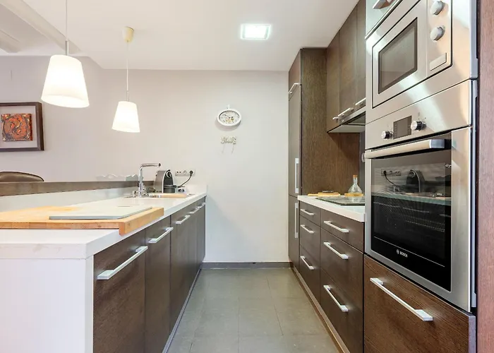 Hauzify I La Placa Daire *